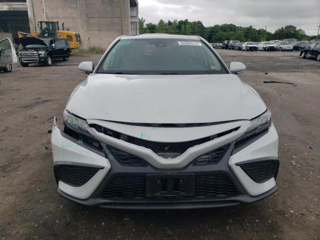 4T1T11AK3PU128960 - 2023 TOYOTA CAMRY SE NIGHT SHADE GRAY photo 5