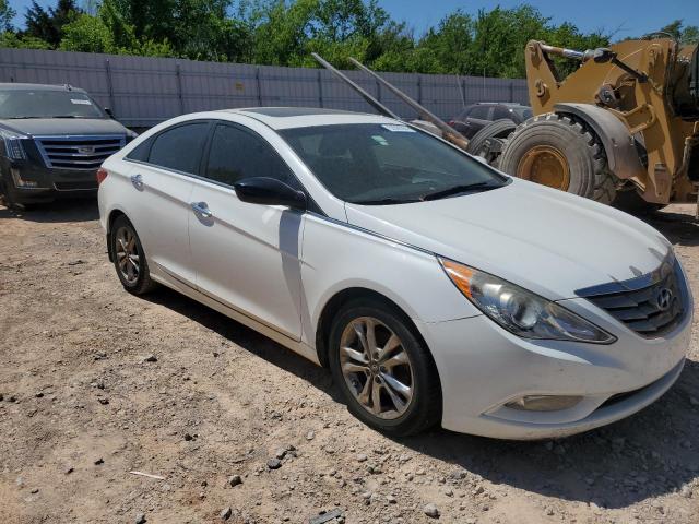 5NPEC4AC8DH610279 - 2013 HYUNDAI SONATA SE WHITE photo 4