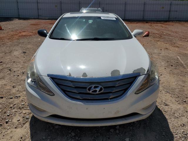 5NPEC4AC8DH610279 - 2013 HYUNDAI SONATA SE WHITE photo 5