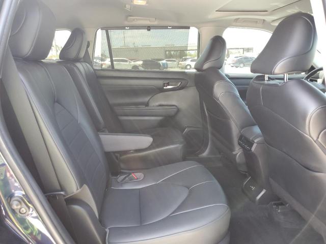 5TDGZRAH4NS102001 - 2022 TOYOTA HIGHLANDER XLE 蓝色 照片 11