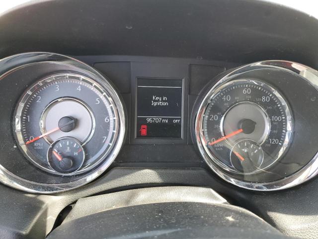 2C4RC1CG4FR594992 - 2015 CHRYSLER TOWN & COU TOURING L SILVER photo 9