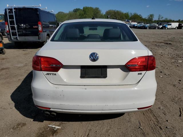 3VWD17AJ5EM211601 - 2014 VOLKSWAGEN JETTA SE WHITE photo 6