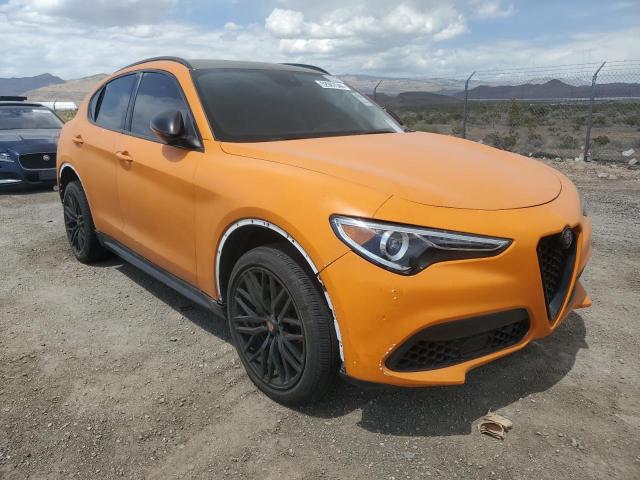 ZASFAKBN4J7B73760 - 2018 ALFA ROMEO STELVIO TI ORANGE photo 4