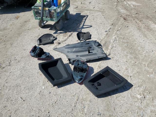 5UXTR7C57KLF25031 - 2019 BMW X3 SDRIVE30I WHITE photo 13