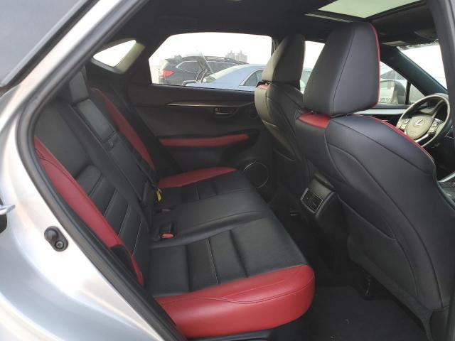 JTJYARBZ2K2130284 - 2019 LEXUS NX 300 BASE 银色 照片 10