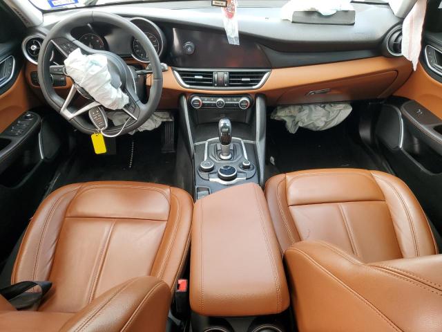 ZARFAEDN4J7583763 - 2018 ALFA ROMEO GIULIA Q4 თეთრი ფოტო 8