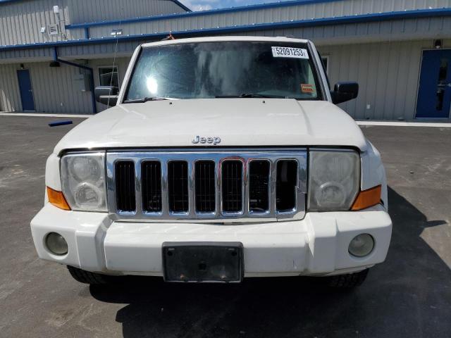 1J8HG48K37C685480 - 2007 JEEP COMMANDER WHITE photo 5