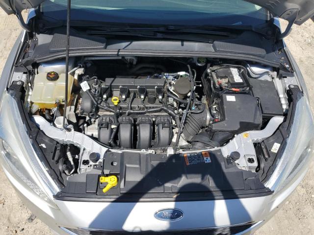 1FADP3K22FL315845 - 2015 FORD FOCUS SE SILVER photo 11