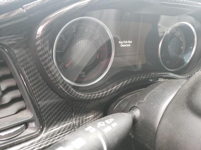 2C3CDZFJ4KH625591 - 2019 DODGE CHALLENGER R/T SCAT PACK WHITE photo 9