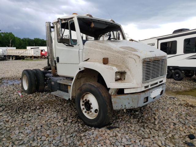 1FUW8HCA6TL811495 - 1996 FREIGHTLINER MEDIUM CON FL106 WHITE photo 1