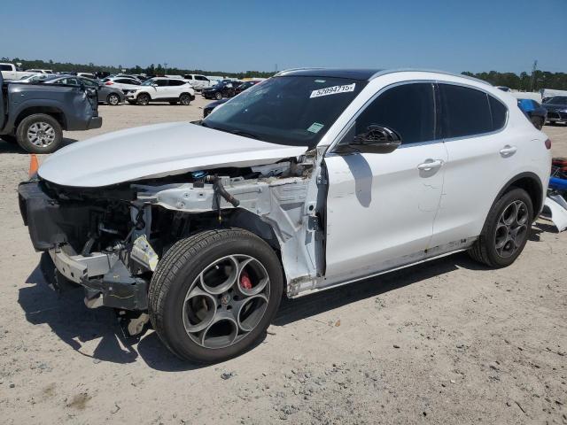 ZASFAKBN8J7B80470 - 2018 ALFA ROMEO STELVIO TI WHITE photo 1