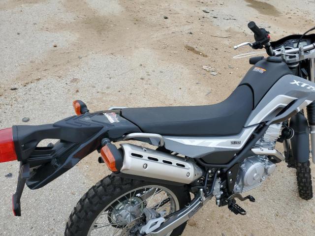 JYADG24E0MA014183 - 2021 YAMAHA XT250 GRAY photo 6