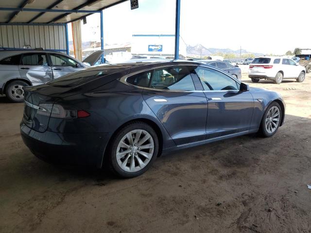 5YJSA1E2XGF152434 - 2016 TESLA MODEL S ნაცრისფერი ფოტო 3