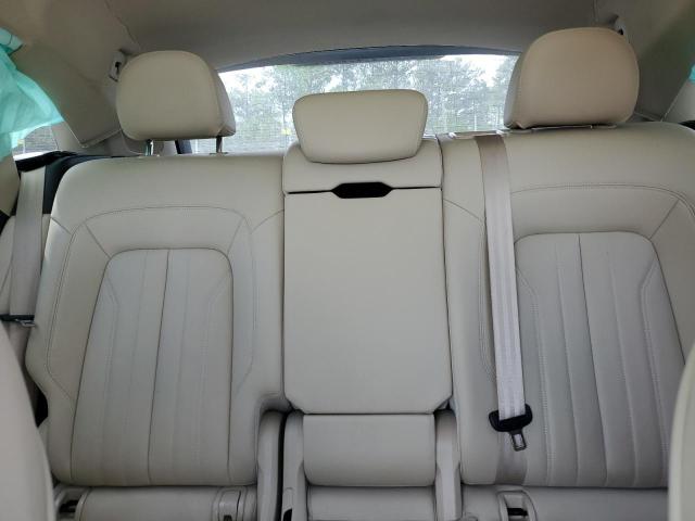 WA1CNBFY2J2202457 - 2018 AUDI Q5 PRESTIGE WHITE photo 10