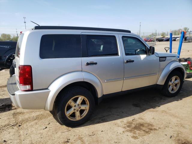 1D8GU28K97W732107 - 2007 DODGE NITRO SXT SILVER photo 3