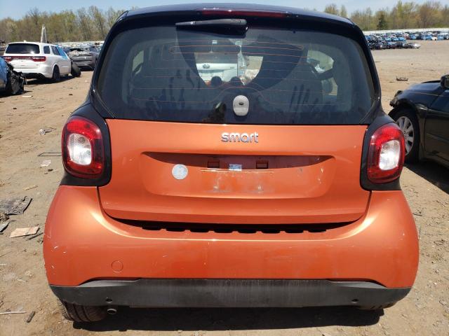 WMEFJ5DA4GK079924 - 2016 SMART FORTWO ORANGE photo 6