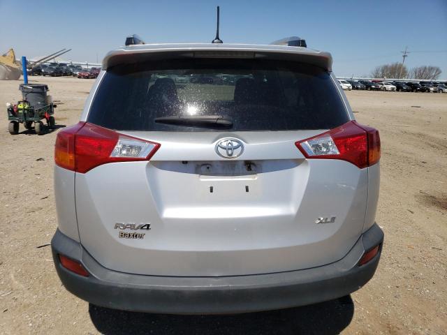 2T3WFREV1FW147255 - 2015 TOYOTA RAV4 XLE SILVER photo 6