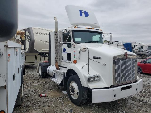 2019 KENWORTH T800 T800, null