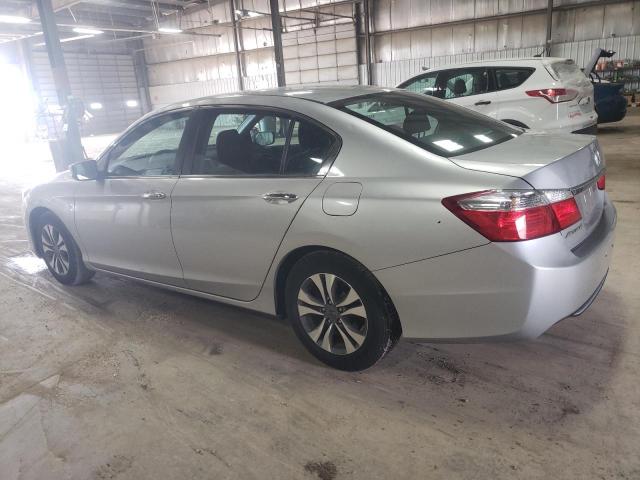 1HGCR2F30FA167219 - 2015 HONDA ACCORD LX SILVER photo 2