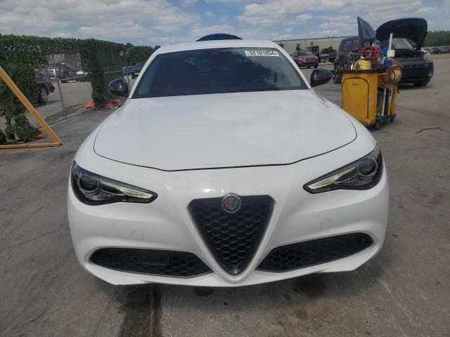 ZARFAMAN0L7635634 - 2020 ALFA ROMEO GIULIA WHITE photo 5