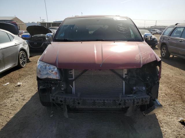 2C4RC1CG1CR270216 - 2012 CHRYSLER TOWN & COU TOURING L RED photo 5