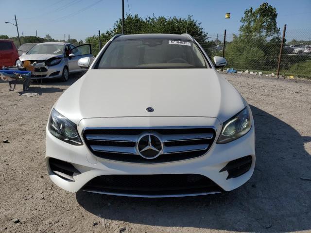 WDDZH6JB5KA592470 - 2019 MERCEDES-BENZ E 450 4MATIC WHITE photo 5