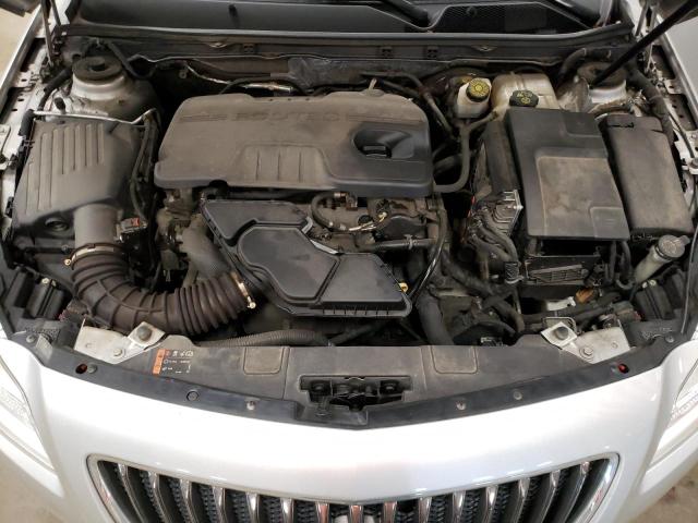 2G4GR5EKXC9156709 - 2012 BUICK REGAL SILVER photo 11