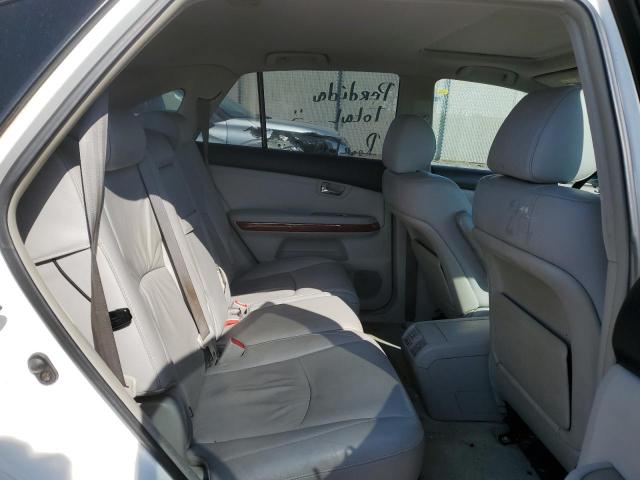 2T2HA31U84C031412 - 2004 LEXUS RX 330 WHITE photo 11