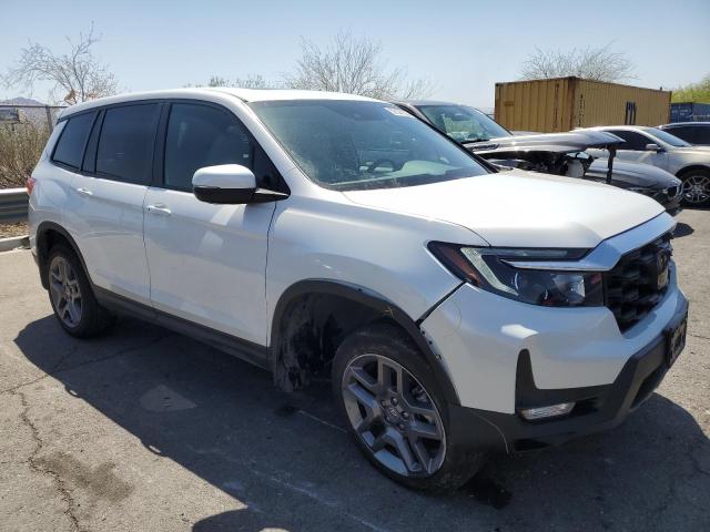 5FNYF8H54PB029786 - 2023 HONDA PASSPORT EXL WHITE photo 4