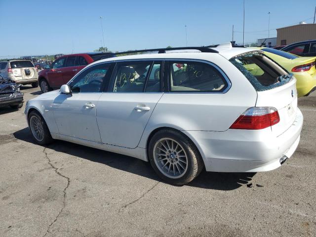 WBAPT73569CX02502 - 2009 BMW 535 XI WHITE photo 2