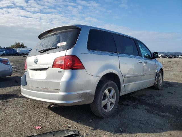 2V8HW34159R558830 - 2009 VOLKSWAGEN ROUTAN SE SILVER photo 4