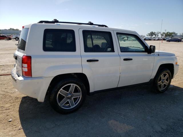 1J8FT28B69D188167 - 2009 JEEP PATRIOT SPORT WHITE photo 3