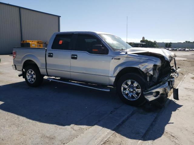 1FTEW1CM8BFA34549 - 2011 FORD f150 super SUPERCREW SILVER photo 4