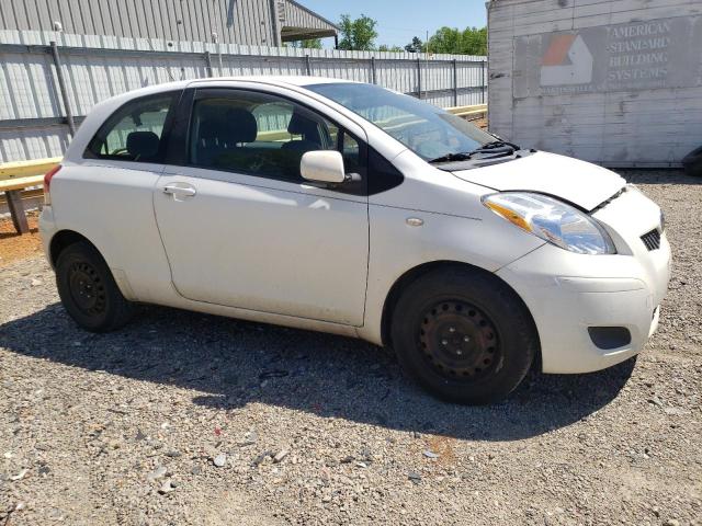 JTDJT903X95223866 - 2009 TOYOTA YARIS BASE WHITE photo 4