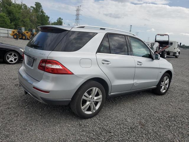 4JGDA5HB9CA063531 - 2012 MERCEDES-BENZ ML 350 4MATIC SILVER photo 3