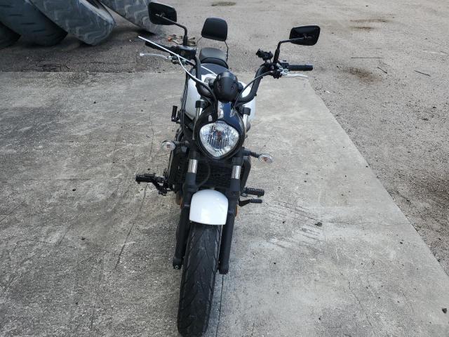 JKAENEC14JDA01474 - 2018 KAWASAKI EN650 C WHITE photo 2