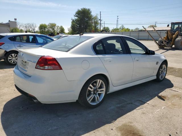 6G2ER57738L129220 - 2008 PONTIAC G8 WHITE photo 3