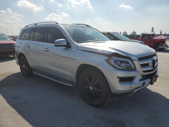 4JGDF2EE2DA224284 - 2013 MERCEDES-BENZ GL 350 BLUETEC SILVER photo 4