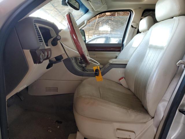 5LMEU68HX4ZJ09938 - 2004 LINCOLN AVIATOR კრემისფერი ფოტო 7