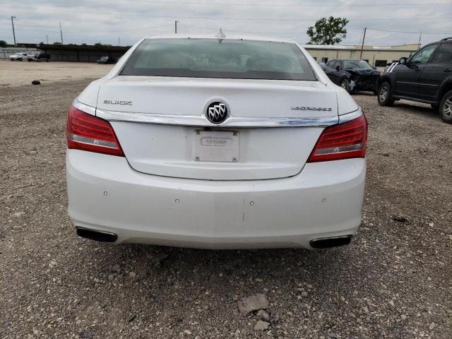 1G4GF5G36GF186544 - 2016 BUICK LACROSSE PREMIUM WHITE photo 6