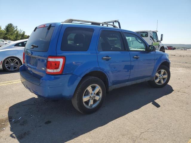 1FMCU9DG5BKA96577 - 2011 FORD ESCAPE XLT BLUE photo 3