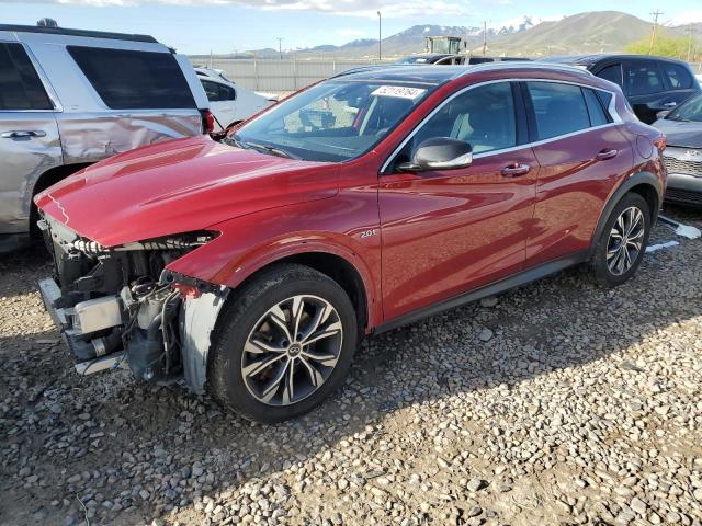 SJKCH5CR0HA037047 - 2017 INFINITI QX30 BASE Rot Foto 1