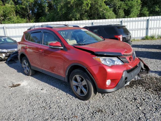 2T3WFREVXFW144970 - 2015 TOYOTA RAV4 XLE RED photo 4