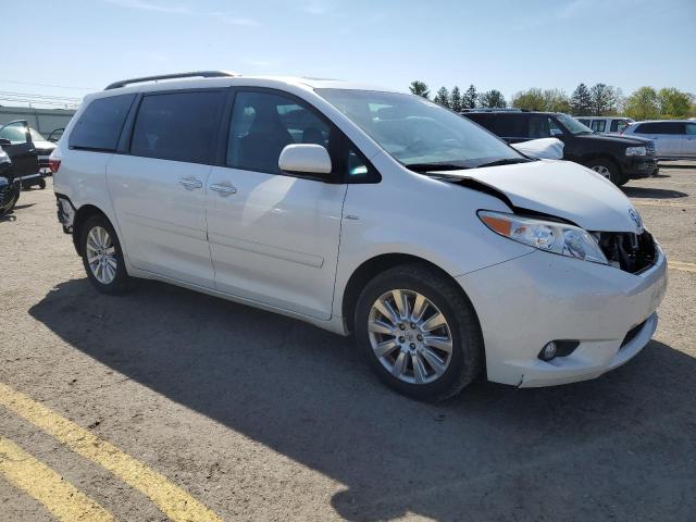 5TDDK3DC2GS134601 - 2016 TOYOTA SIENNA XLE WHITE photo 4