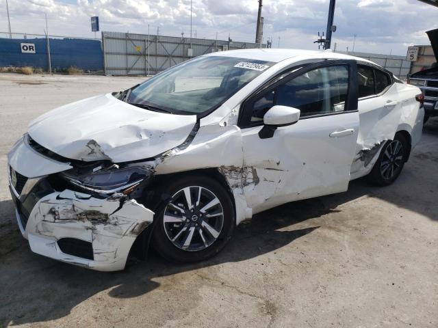 3N1CN8EV2NL828114 - 2022 NISSAN VERSA SV WHITE photo 1