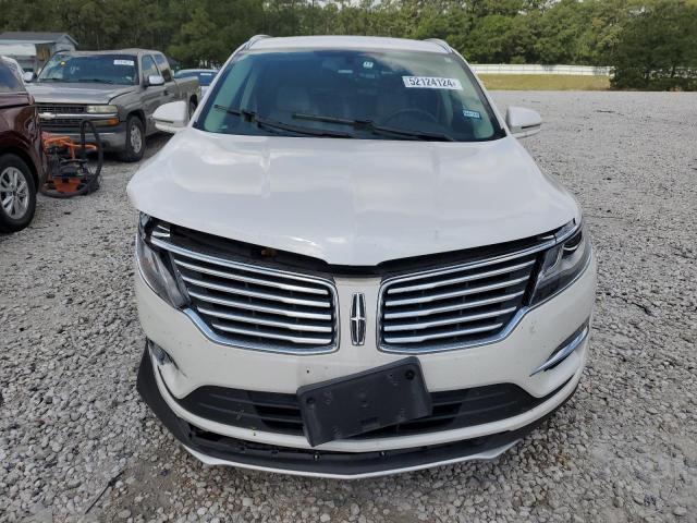 5LMCJ3C98HUL34909 - 2017 LINCOLN MKC RESERVE WHITE photo 5