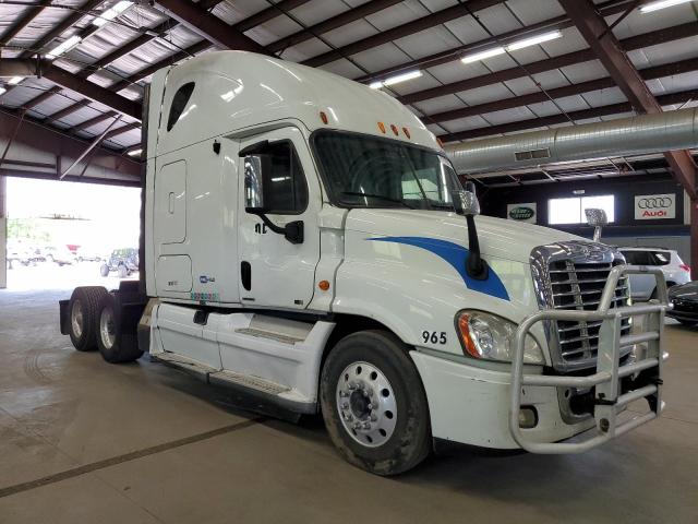 1FUJGLDR9BSAU1725 - 2011 FREIGHTLINER CASCADIA 1 WHITE photo 1