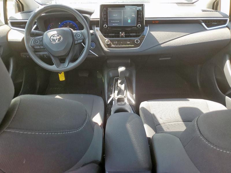 JTDEAMDE5NJ049390 - 2022 TOYOTA COROLLA LE 黑色 照片 8