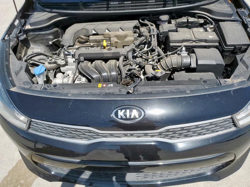 3KPA24AD6LE282471 - 2020 KIA RIO LX BLACK photo 11
