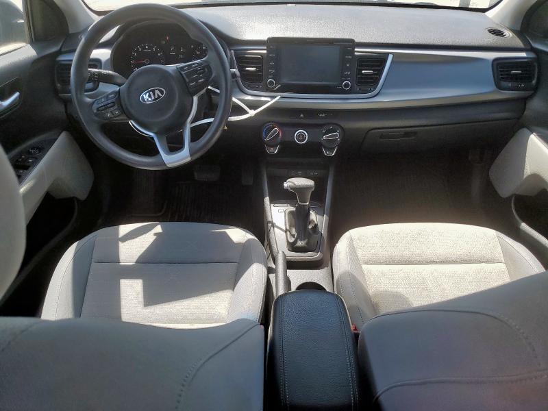3KPA24AD6LE282471 - 2020 KIA RIO LX BLACK photo 8